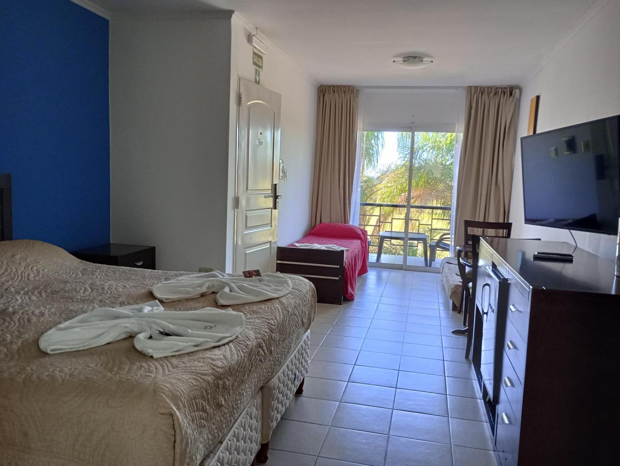 Apartahotel Brisas Del Y 3*